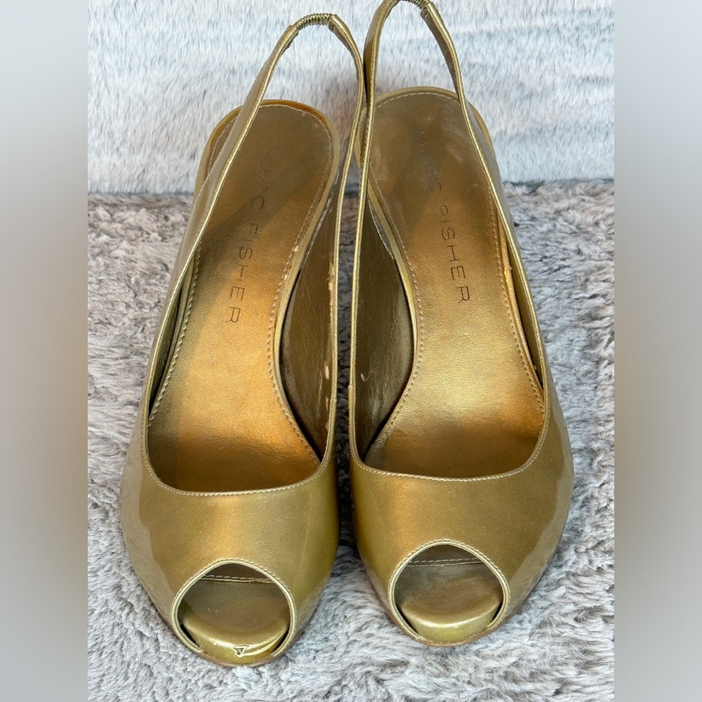 Marc Fisher Gold Slingback Heels- Sz 8.5